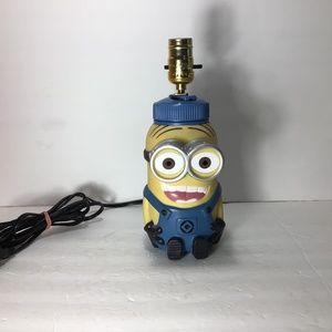 STUART THE HAPPY MINION DESK/TABLE LAMP